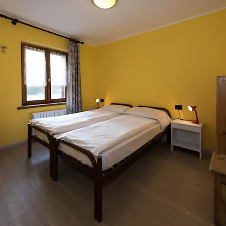 דירה Cusini Saroch